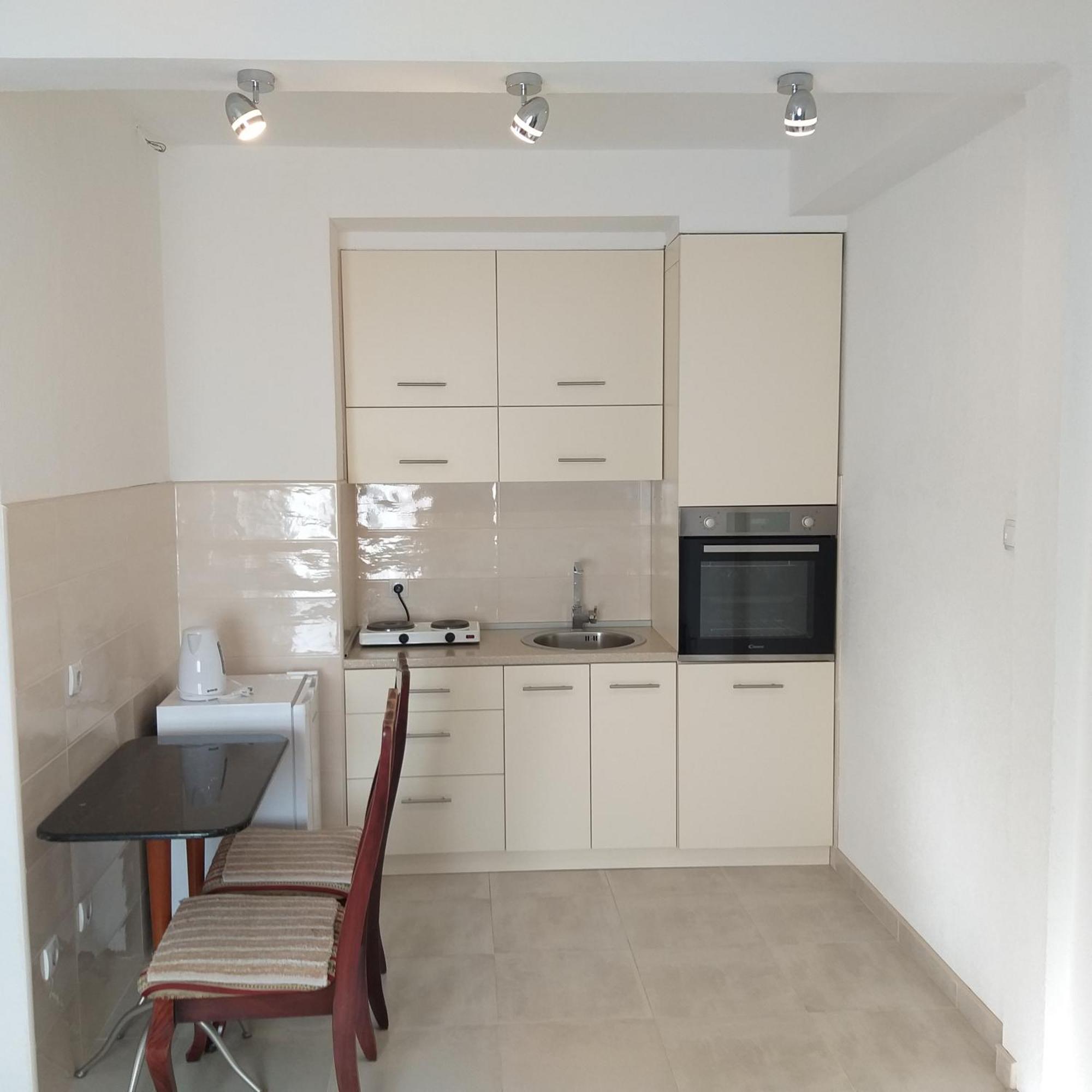 M&a Apartment *